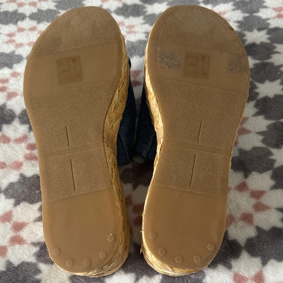 Dolce Vita Denim Platform Slide Sandals NWOT - Picture 2 of 4